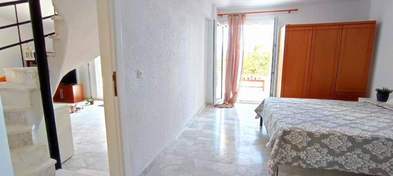 Villa Βianca In Sithonia Gerakini Exteriör bild