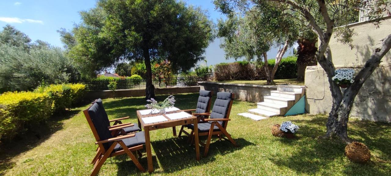 Villa Βianca In Sithonia Gerakini Exteriör bild