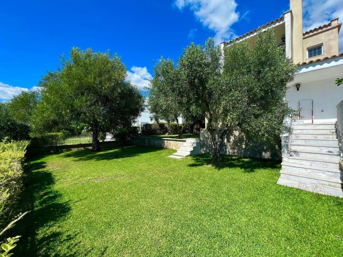 Villa Βianca In Sithonia Gerakini Exteriör bild